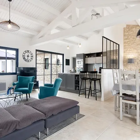 La Du Pecheur Vila *