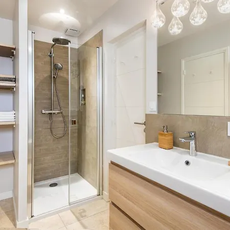 וילה La Du Pecheur